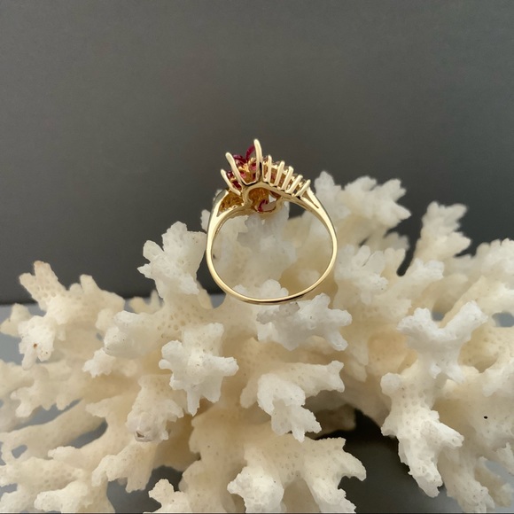14k marquise ruby vintage ring with diamond accents - Picture 3 of 8